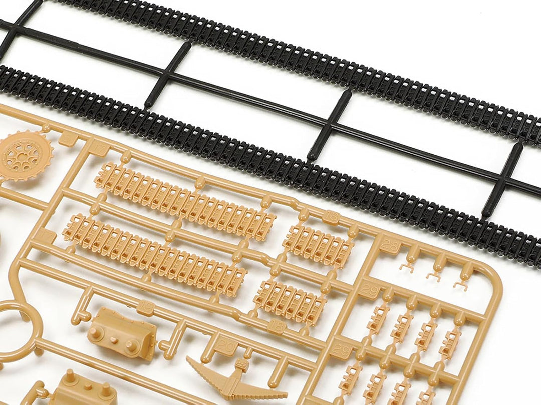 Tamiya 300035285-1:35 WWII Deutsche Jagdpanzer Hetzer, 38 ton (1)