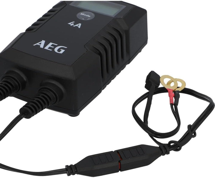 AEG Automotive 10616 Mikroprozessor-Ladegerät für Auto Batterie LD 4.0, 4 Ampere für 6/12 V, 7-HF La