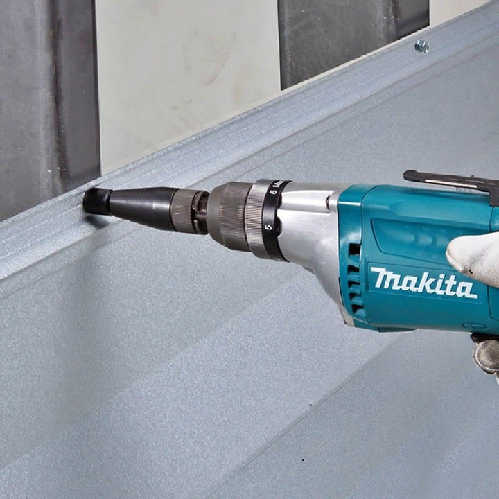 Makita Schnellbauschrauber (570 Watt, 2,5 m Kabel, Drehmoment 32 Nm, 6 Drehmomentstufen, 1/4 Zoll) F