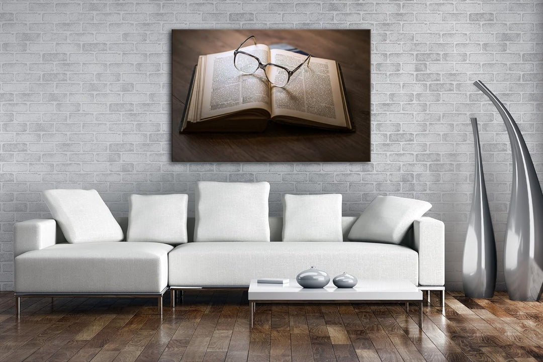 deyoli Lesebrille auf Literatur Format: 80x60 als Leinwandbild, Motiv fertig gerahmt auf Echtholzrah