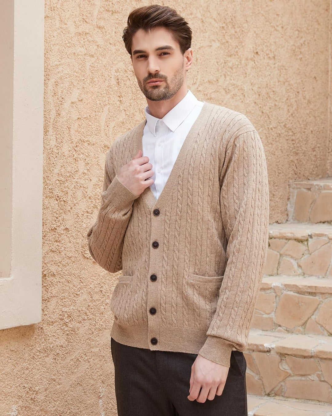 Kallspin Herren Strickjacke aus Wollmischung Zopfstrick Cardigan mit Knopfverschluss und Taschen S K