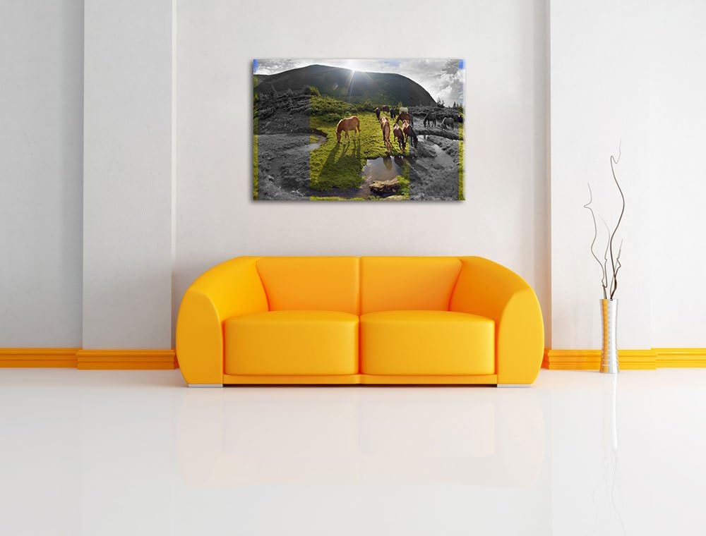 fressende Pferdeherde im Gebirge schwarz/weiss Format: 100x70 auf Leinwand, XXL riesige Bilder ferti