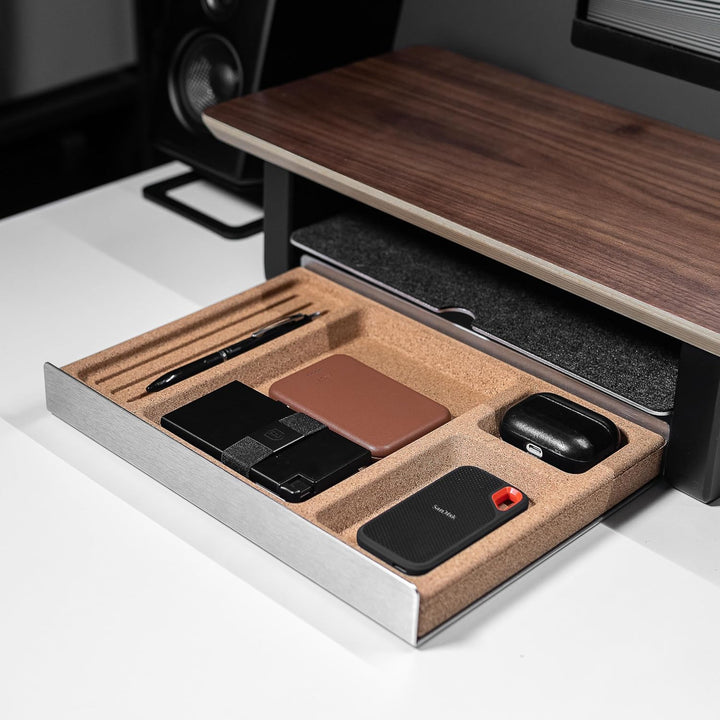 Raico Schreibtischablage mit Fächern, Kork & Aluminium, Auffangbehälter, Stiftablage, geholte Altern