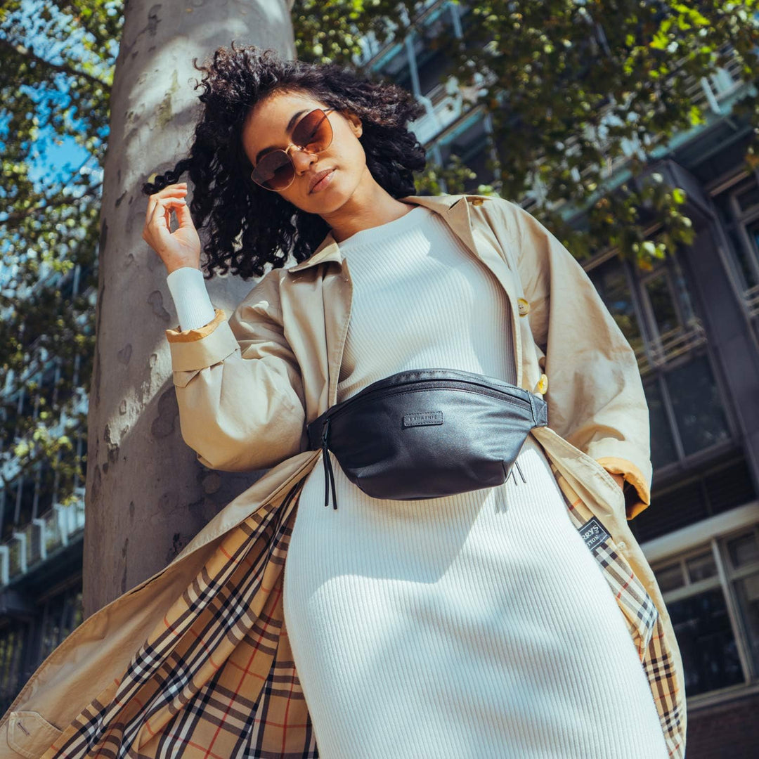 Expatrié Bauchtasche Damen Schwarz - Lucie - Mit Flexiblem Gurt & Schnellfach auf Rückseite - Vegane