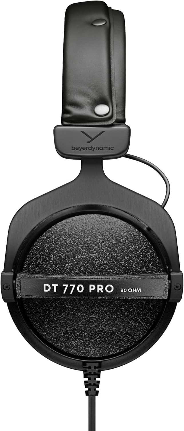 beyerdynamic DT 770 PRO 80 Ohm Over-Ear-Studiokopfhörer in schwarz. Geschlossene Bauweise, kabelgebu