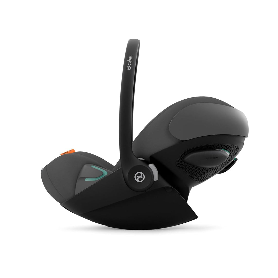 CYBEX Gold Babyschale Cloud G i-Size Plus und ISOFIX Basis Base G, Inkl. Neugeboreneneinlage, Ab Geb