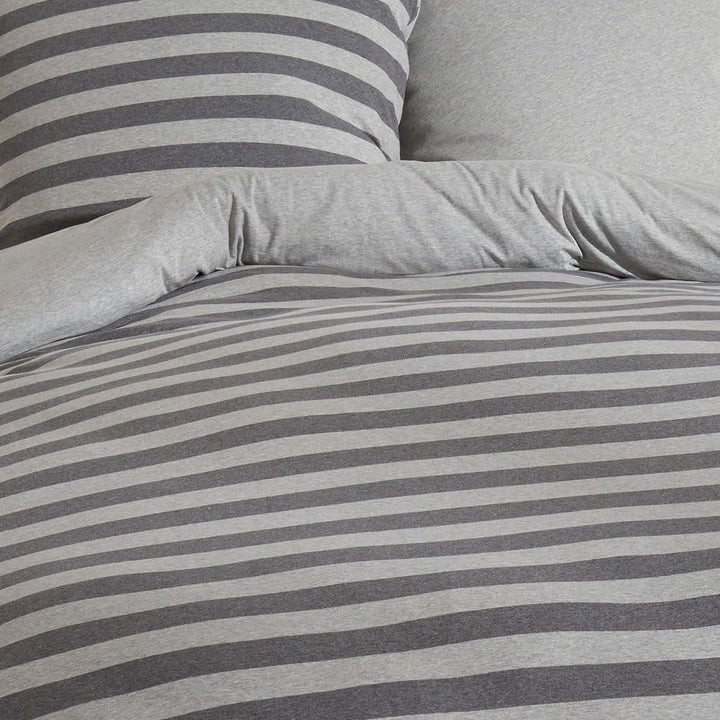 Traumschlaf Jersey Melange Wendebettwäsche Grau • Streifen & Uni • 100% Baumwolle • Ganzjahresbettwä