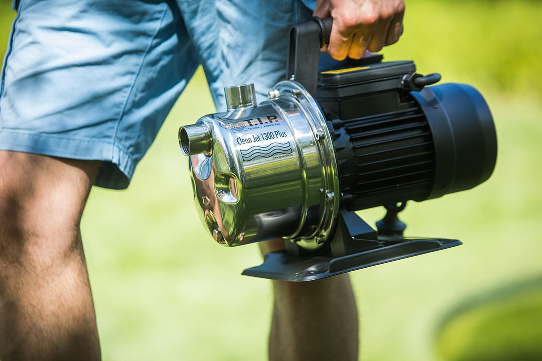 T.I.P. Gartenpumpe Edelstahl mit 4 m Ansauggarnitur (4.400l/h Fördermenge, 50m Förderhöhe, 5,0bar Dr