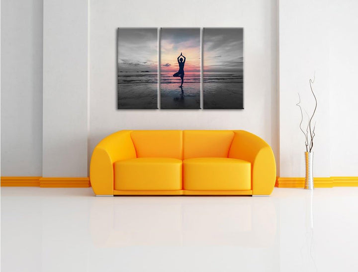 Pixxprint Yoga am Strand als Leinwandbild | Grösse: 3 Teilig (120x80) | Wandbild| Kunstdruck | ferti