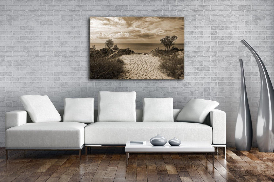 deyoli Strand mit klarem Wasser Format: 80x60 Effekt: Sepia als Leinwand, Motiv fertig gerahmt auf E