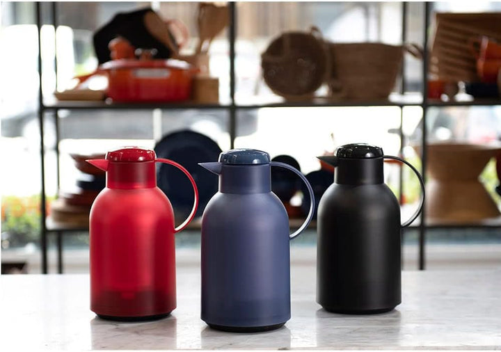 Emsa N40117 Samba Isolierkanne |1,5 Liter | Quick Press Verschluss | 12h heiss und 24h kalt | Transl