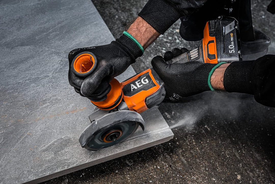 AEG 18 V PRO18V Brushless Akku-Winkelschleifer BEWS18-125BL-0 (Scheiben-Ø 125mm, Leerlaufdrehzahl 0-