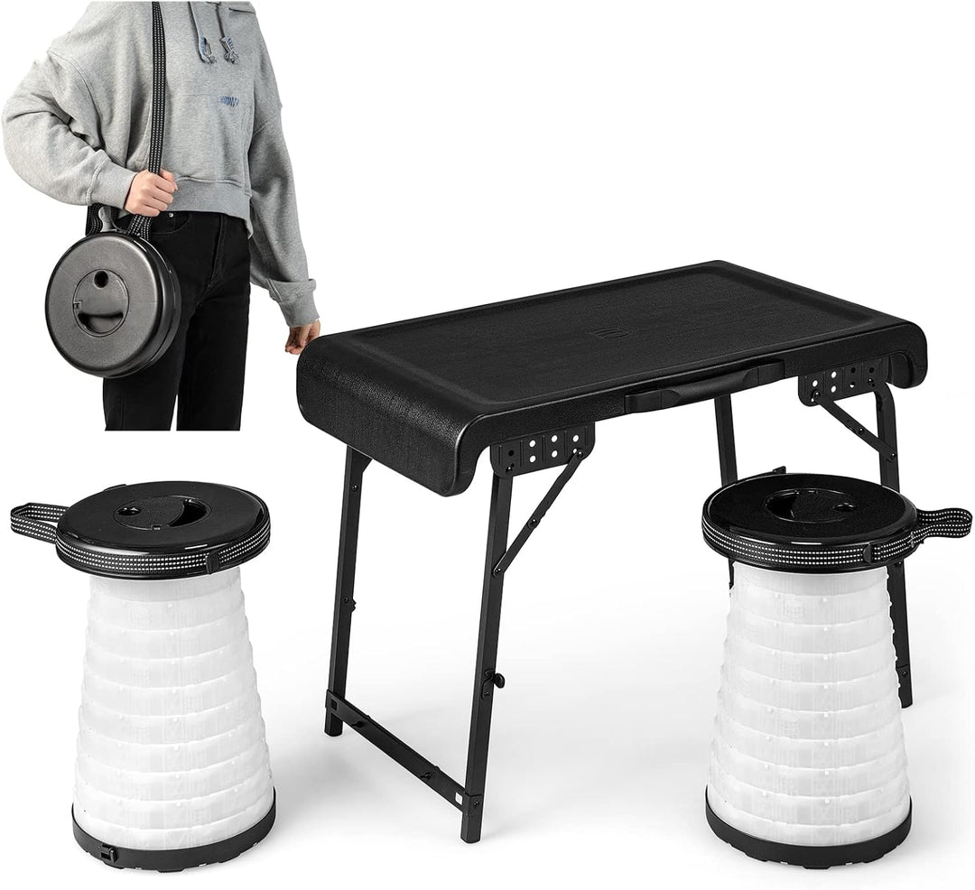 COSTWAY Tragbarer Klapptisch mit 2 LED Teleskophockern, Campingtisch und höhenverstellbarer Hocker,