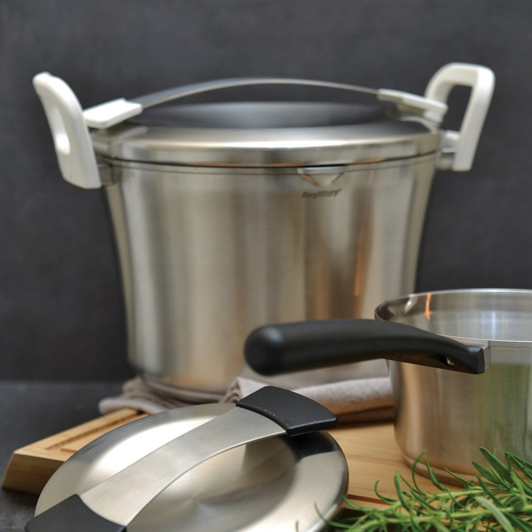 BergHOFF 2303931 Auriga Acciaio Pentola Grande con Coperchio, Bianco, 5.4 L