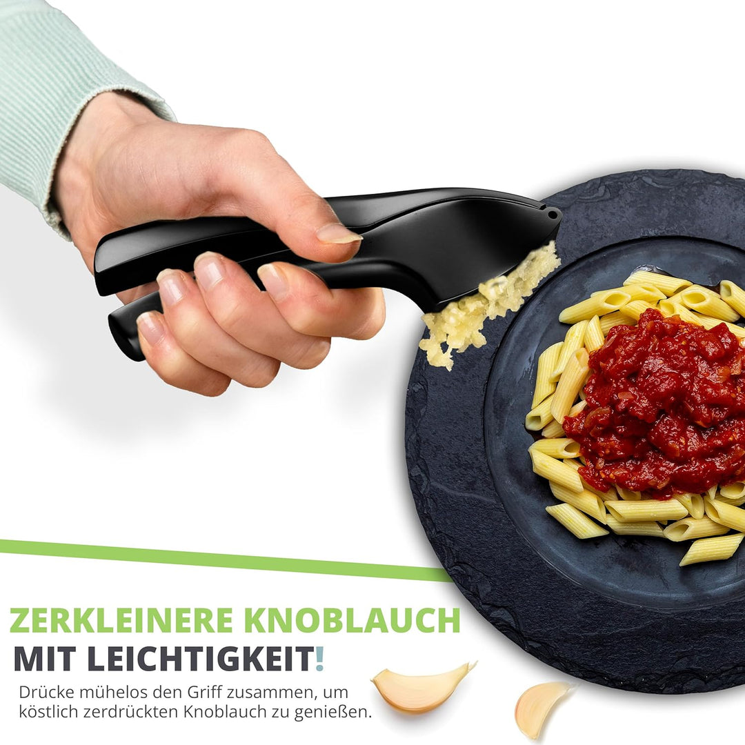 Oliver's Kitchen ® Premium Knoblauchpresse - Handlich & Leicht zu Reinigen - Zerkleinert Knoblauch &