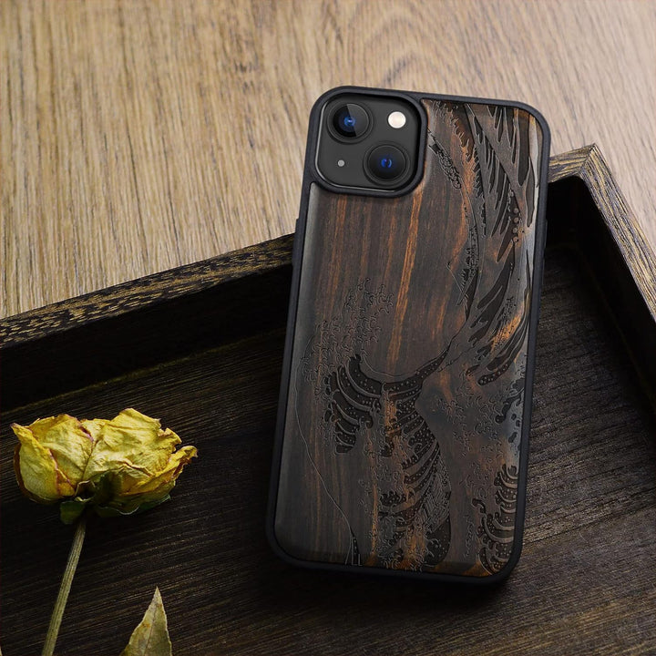 Carveit Handyhülle für iPhone 14 Plus Cover Kompatibel mit Magsafe [Holz und TPU Silikon Hybrid hüll