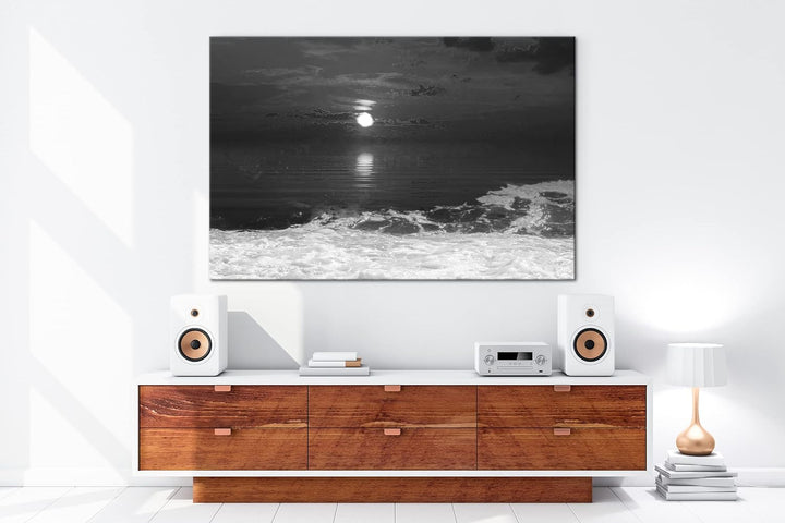 deyoli rot-orangener Sonnenuntergang am Strand Format: 80x60 als Leinwand, Effekt: Schwarz&Weiss, Mo