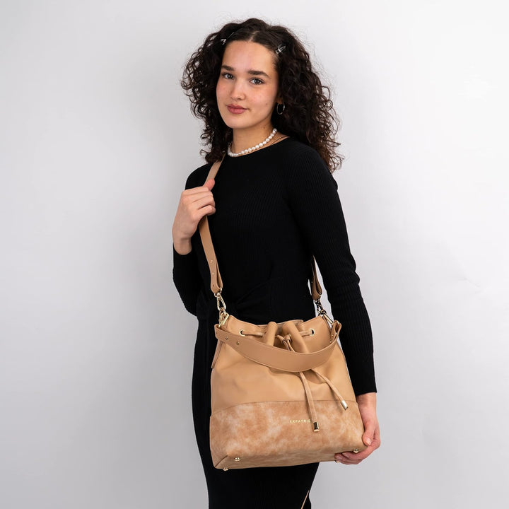 Expatrié Beuteltasche Damen - Sarah Medium - Handtasche aus Veganem PU Leder - Umhängetasche für Cit