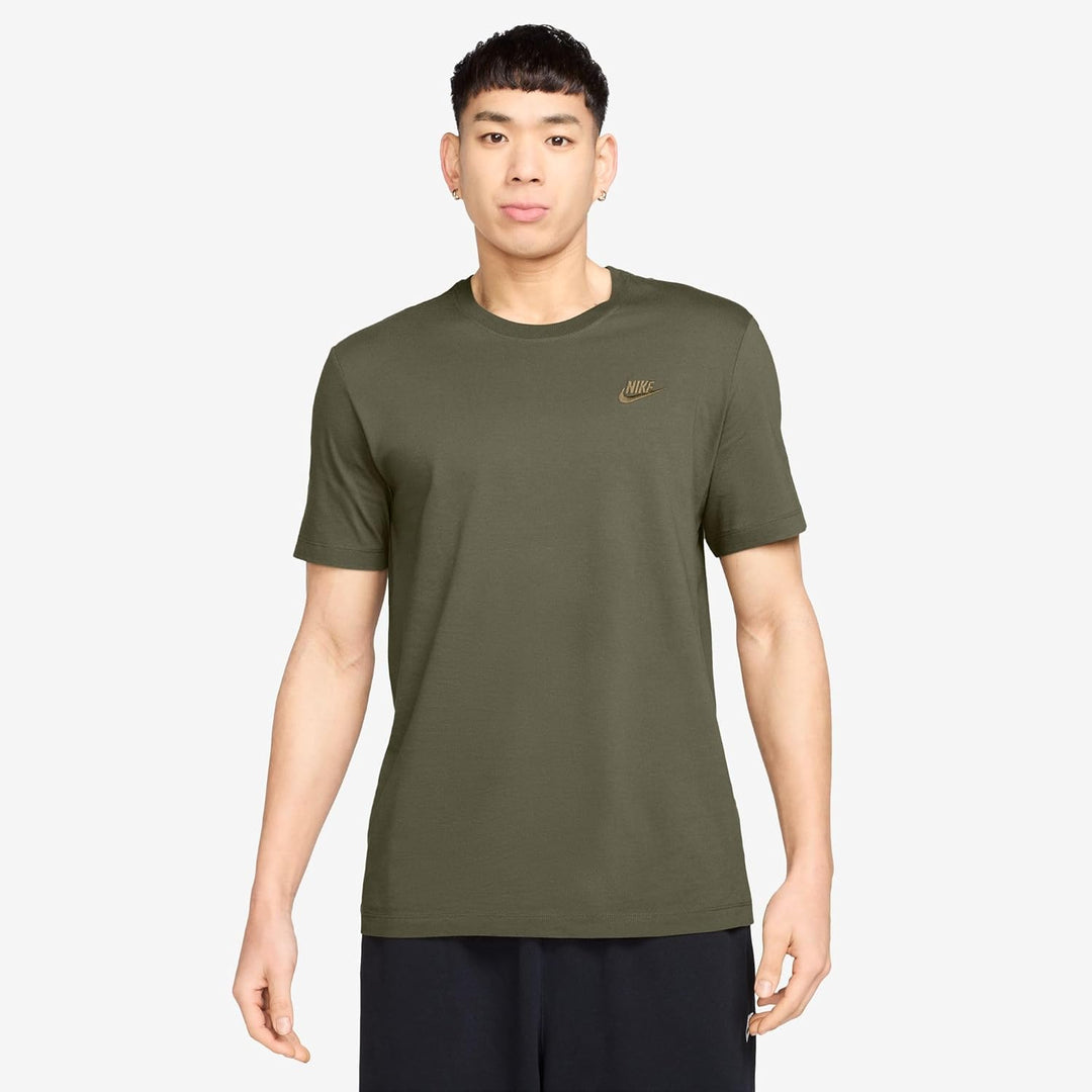 Nike Herren Sportswear Club T-Shirt S Medium Olive/Parachute Beige, S Medium Olive/Parachute Beige