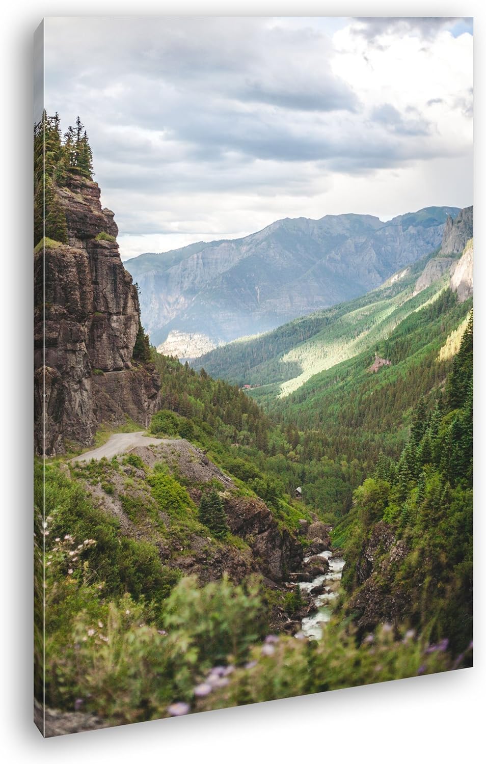 deyoli Bach im malerischen Gebirge Format: 80x60 als Leinwandbild, Motiv fertig gerahmt auf Echtholz