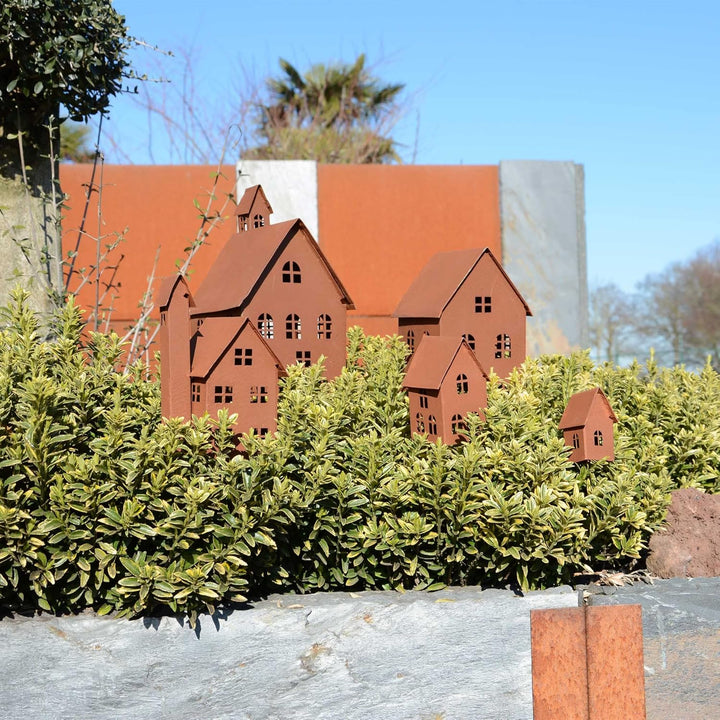 UNUS Deko Häuser 5er Set, Lichthäuser aus Metall für Garten, Terrasse, Balkon oder Zuhause (Rost), R