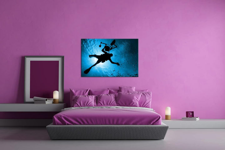 deyoli Taucher im tiefen Ozean Format 80x60 Effekt: Monocrome Blau als Leinwandbild, Motiv fertig ge