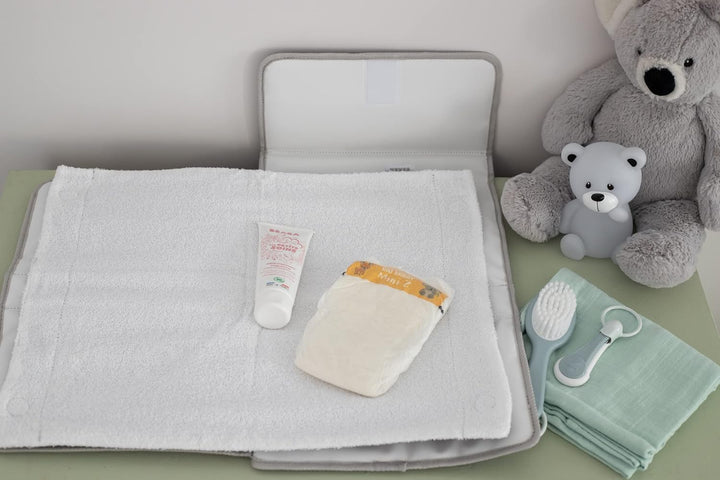 BÉABA, Baby Wickeltasche, Wickelunterlage aus 100% Baumwolle, für unterwegs, mit Fächern für Windeln