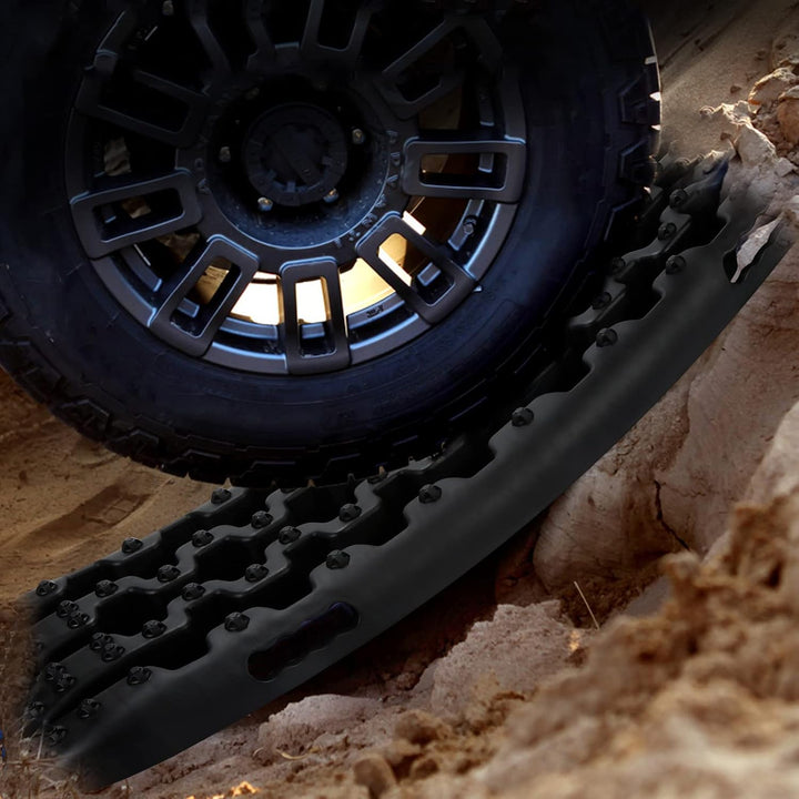 Ansobea Anfahrhilfe Traktionsmatte Offroad,2 Stück Recovery Board Tracks Mats,mit Befestigungsstifte