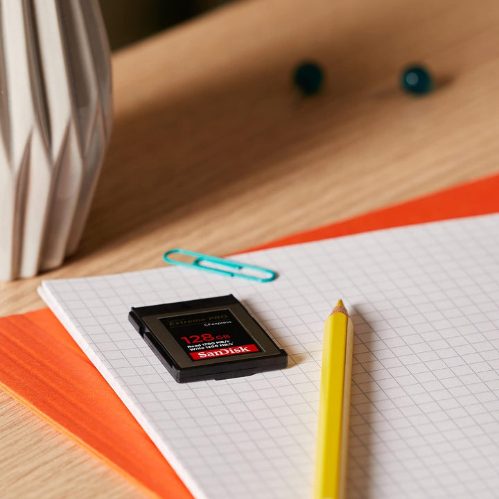 SanDisk Extreme Pro CFexpress-Speicherkarte Typ B 128 GB (1.700 MB/s Lesen, 1.200 MB/s Schreiben, Re