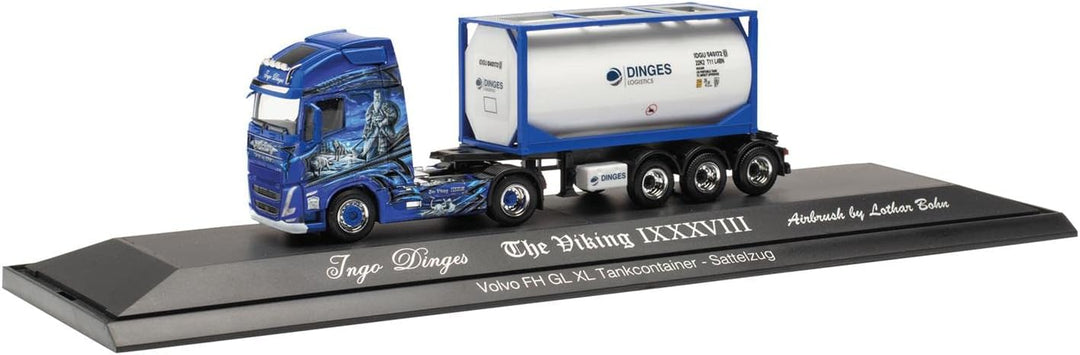 herpa 122238 Volvo FH Gl. XL 2020 Tankcontainer-Sattelzug „Ingo Dinges“ originalgetreu im Massstab 1