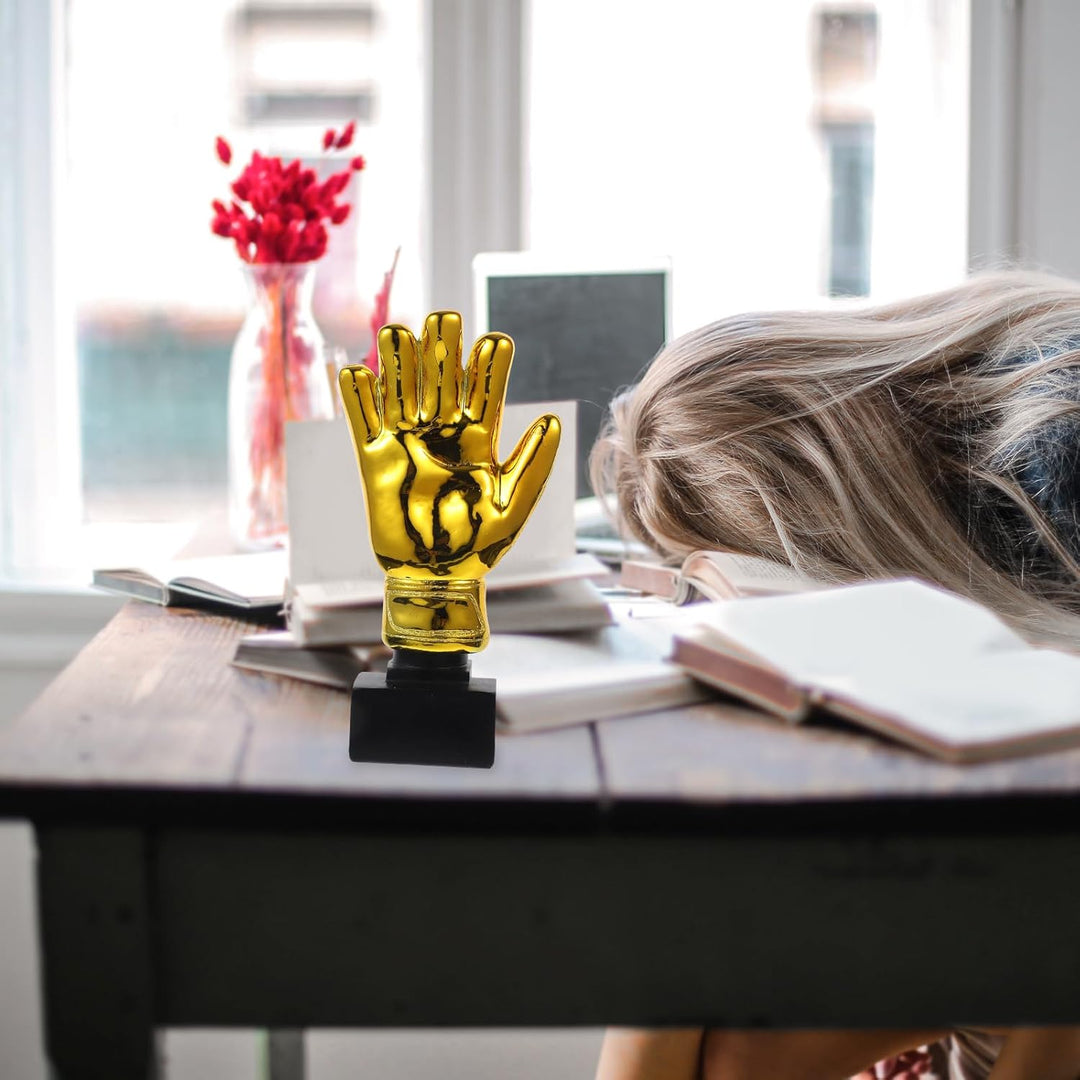 HOMSFOU Gold Award- Troph?e mit Basis- Torhüter- Plattieren von Harz Goalie Handschuhe Form Fussball