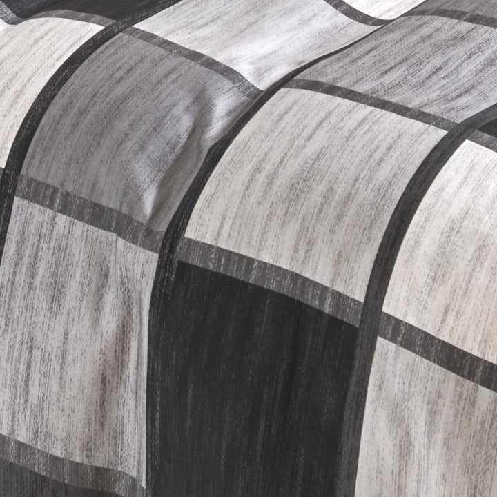 Traumschlaf Mako-Satin Bettwäschegarnitur Verso 1 Bettbezug 155 x 200 cm + 1 Kissenbezug 80 x 80 cm,