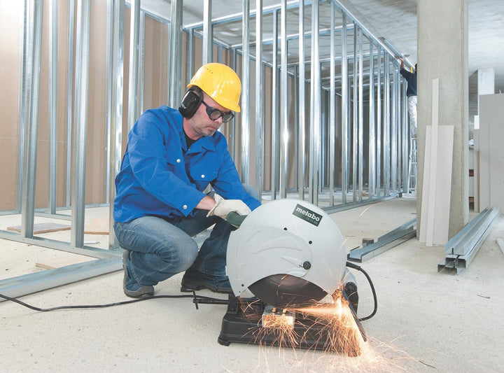 Metabo Metalltrennschleifer CS 23-355 Set (602335850) Karton; mit Trennscheibe Flexiamant Super, Für