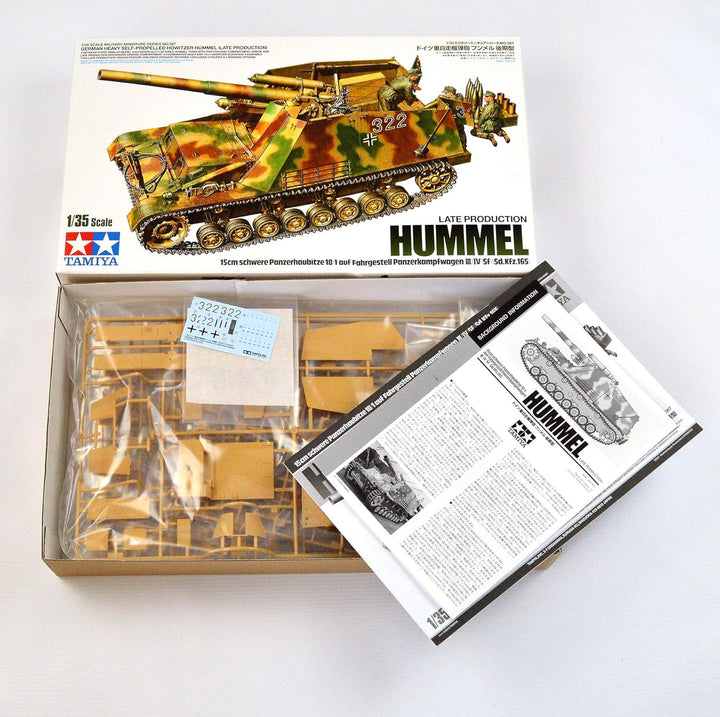 TAMIYA 35367 - 1:35 Deutsche Panzer-Haubitze Hummel (3)Sp.Prod., Modellbau, Plastik Bausatz, Basteln