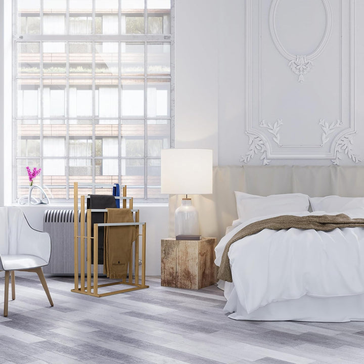 Relaxdays Handtuchhalter, 4 versetzte Stangen, Bambus Handtuchständer, HBT: 82 x 55 x 31 cm, Bad Tuc