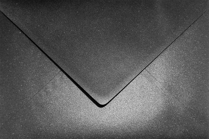 Netuno 100x Briefumschlag Perlmutt-Schwarz DIN C5 162x 229 mm 120g Aster Metallic Black grosser Umsc