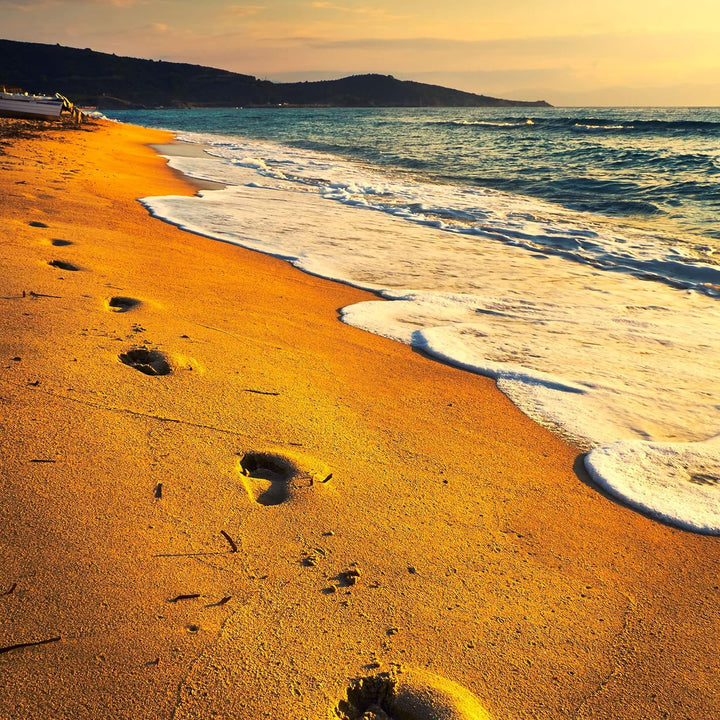 Glasbild | Wandbild auf Echtglas | Fussabdrücke im Strand | 50x50 cm | inkl. Aufhängung und Abstands