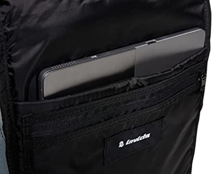 Invicta Rucksack aus nachhaltigem Stoff, Praktisch & Unisex, mit Laptopfach bis 14'', Büro, Uni, Arb