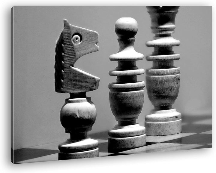 deyoli Schachfiguren auf einem Schachbrett Effekt: Schwarz/Weiss im Format: 100x70 als Leinwandbild,