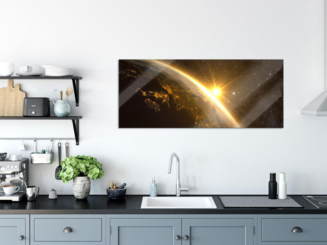 Glasbild Panorama | Wandbild aus Echtglas | Die Sonne und Erde im Weltall | 100x40 cm | inkl. Aufhän