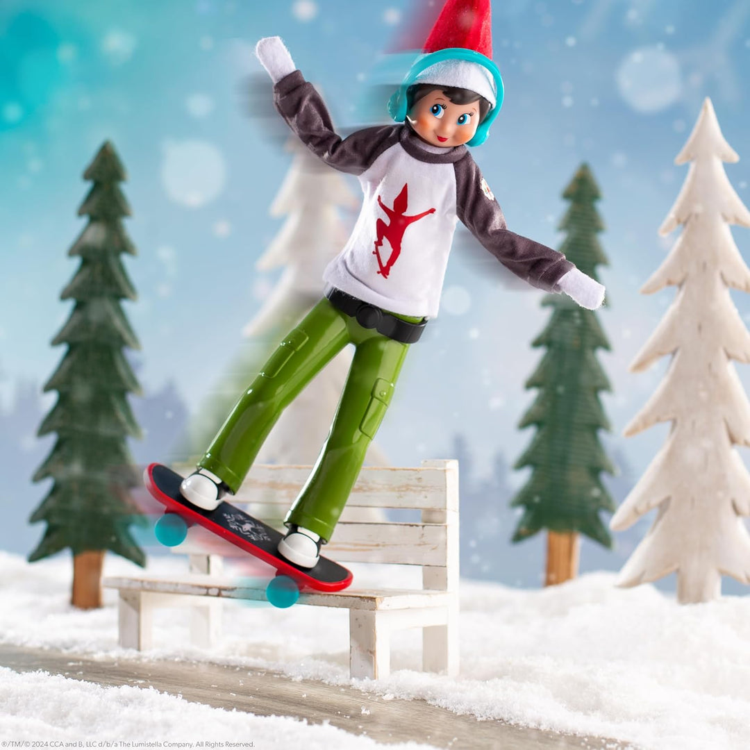 The Elf on The Shelf® MagiFreez™ Skateboard Set | Outfit mit Longsleeve, Kopfhörer & Skateboard | Sc