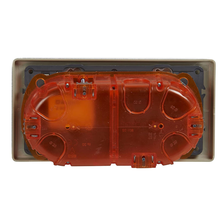 Legrand 200139 Céliane Kit Dual USB mit Erde Hauptventil/flexiblem Zwei Pole, 230 V, aluminium, Alum