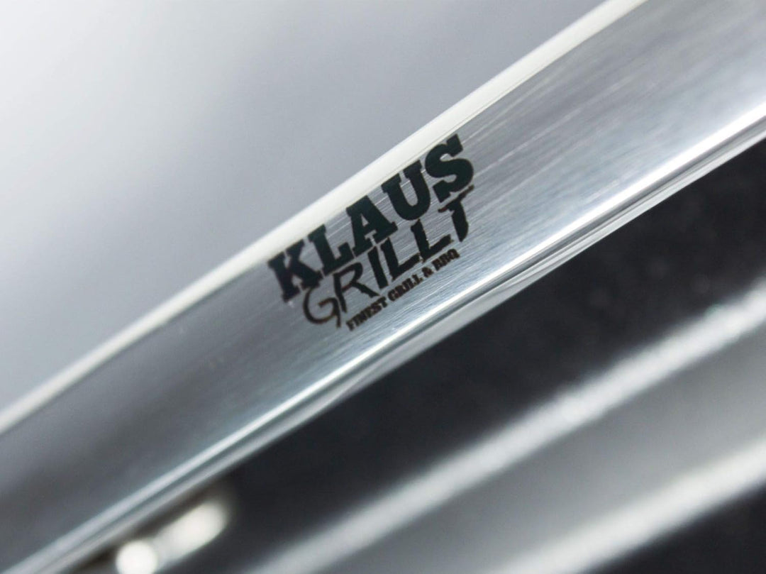 AMT Gastroguss "Klaus grillt" Gastronorm - Grillplatte GN 1/2 glatt, nicht induktionsgeeignet, 26,5