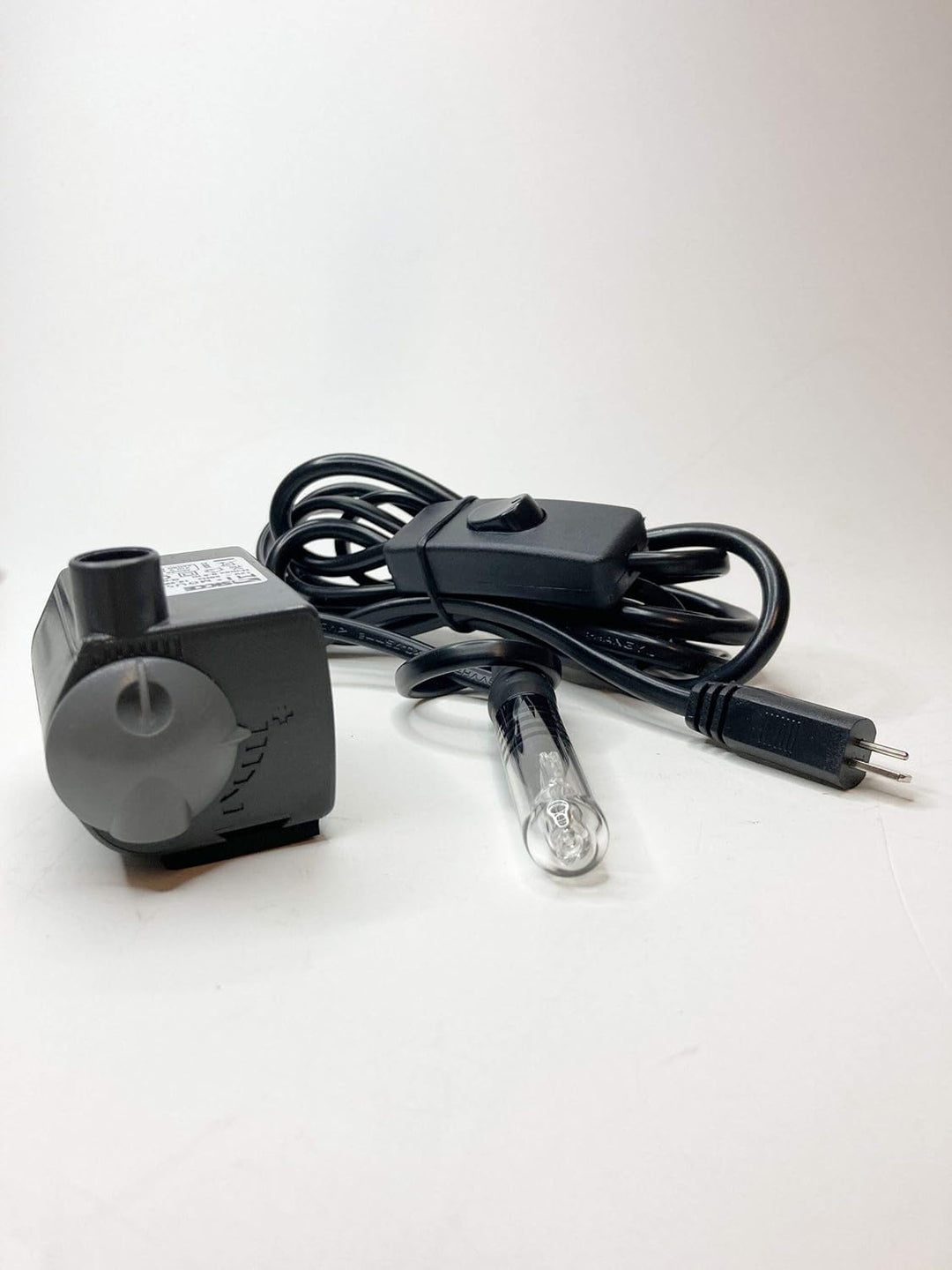 Sicce MiMouse Spotty Wasserpumpe (18,5 W, 300 l/h, 0,50 Förderhöhe), hochwertige Qualitätspumpe aus