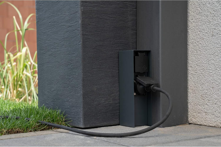 Unitec Steckdosenverteiler für den Garten, Steckdosensäule, Aussensteckdose, Edelstahl IP 44, 2 Stec