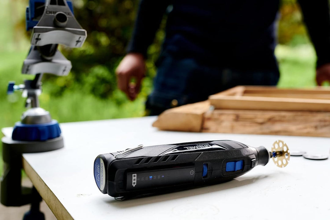Dremel 12V3 Lithium-Ionen-Ersatzakku (12V 3Ah Akku - Zubehör für das Dremel Multifunktionswerkzeug 8
