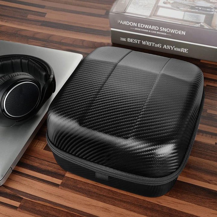 Geekria Shield Case für grosse Over-Ear-Kopfhörer, Ersatz-Hartschalen-Reisetragetasche mit Kabelaufb