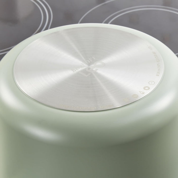 Berghoff - Antihaft Suppen-/ Gemüsetopf mit Deckel Balance Sage 24x14cm