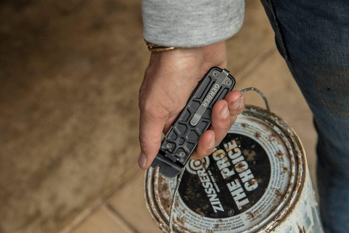 Gerber Multi-Tool mit 7 Funktionen, Messer mit glatter Klinge und Gürtelclip, Lockdown Slim Pry, Gus
