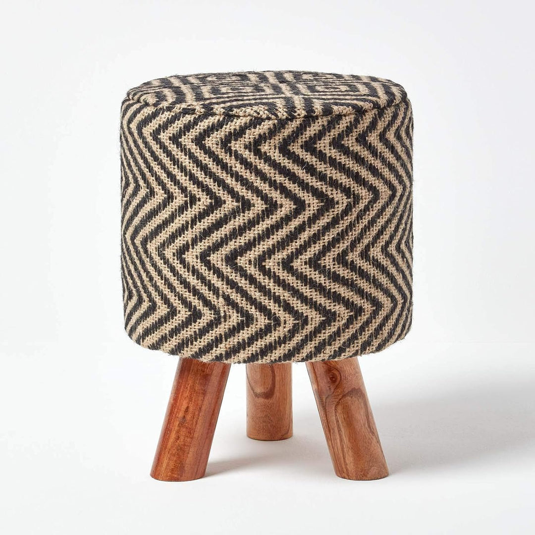 Homescapes Trendiger Stoff Sitzhocker Chevron Aztec Ethno Look 32 x 32 x 42 cm Fusshocker Schemel mi